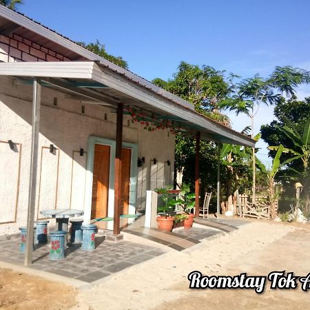 Roomstay Tok Abah A Kuala Rompin Exterior photo