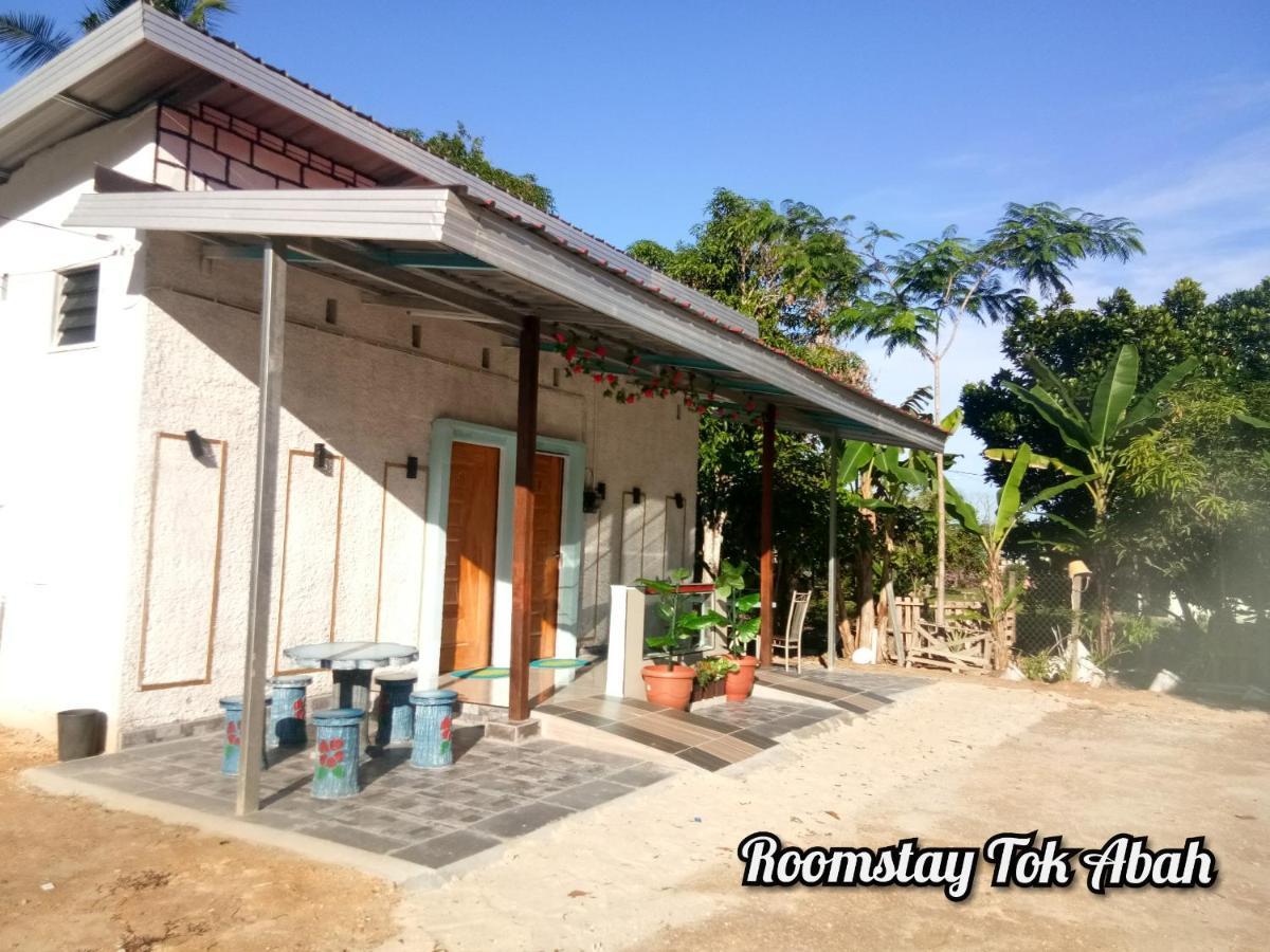 Roomstay Tok Abah A Kuala Rompin Exterior photo